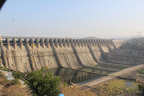 Sardar Sarovar Dam, Kevadia