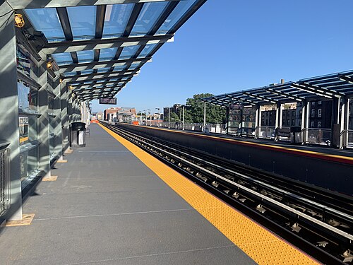 Bedford Avenue, Brooklyn
