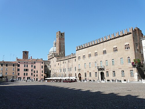Sordello Square, Mantua