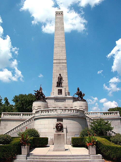Oak Ridge Cemetery, Lincoln Tomb