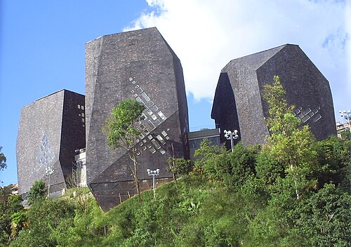 Parque Biblioteca Espana