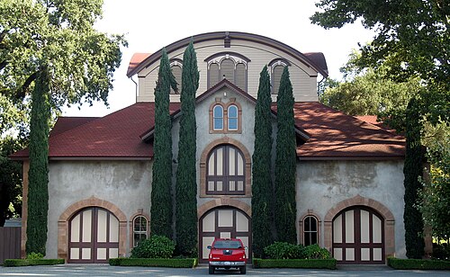 Fantesca Estate & Winery