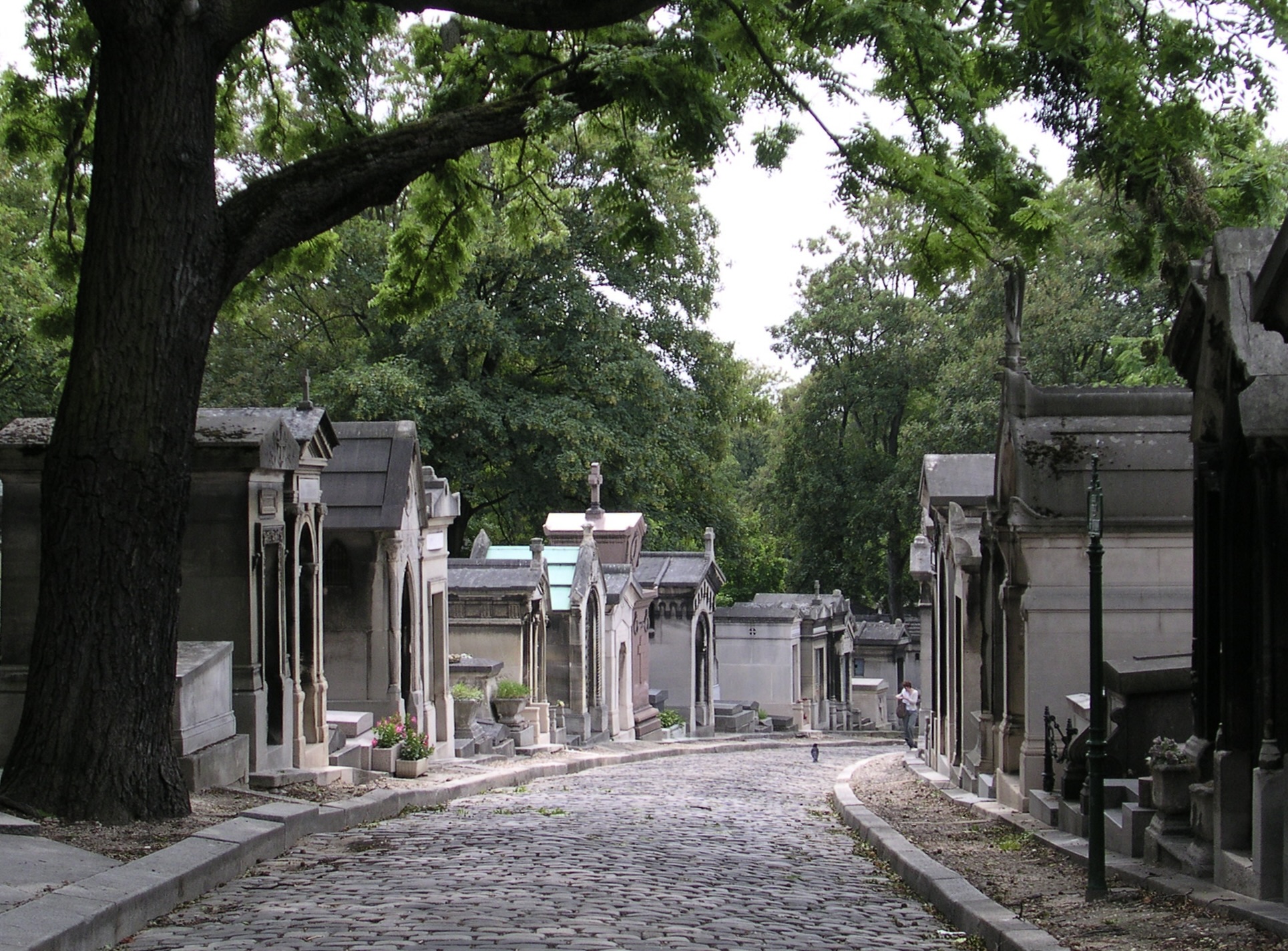 Pere-Lachaise Cemetery
