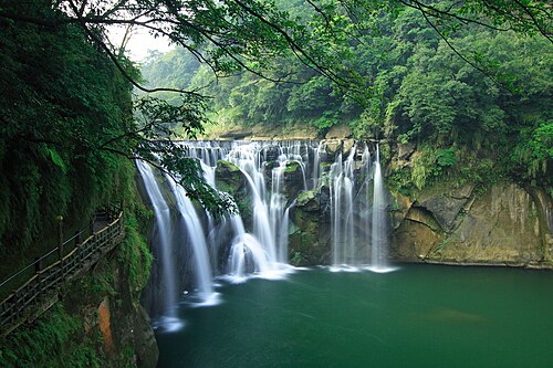 Shifen Waterfall Walk Area