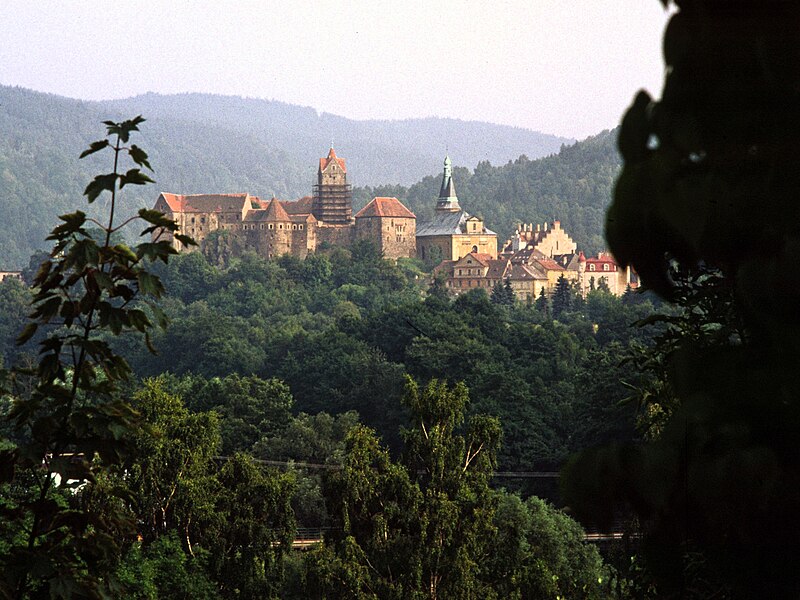 Loket Castle
