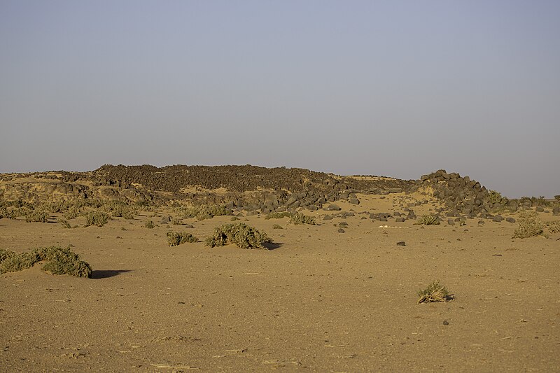 Qasr el `Uweinid