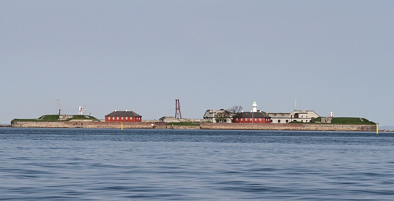 Trekroner Fort