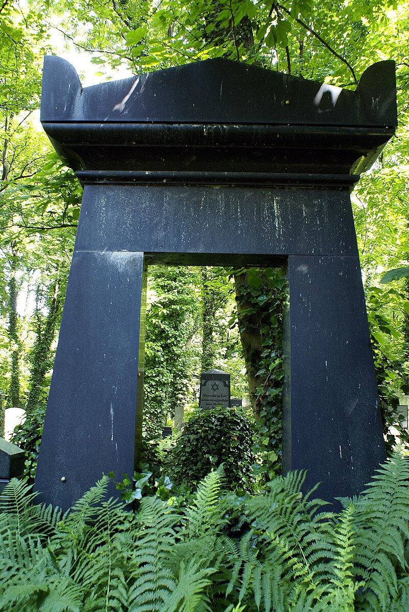 Old Jewish Cemetery