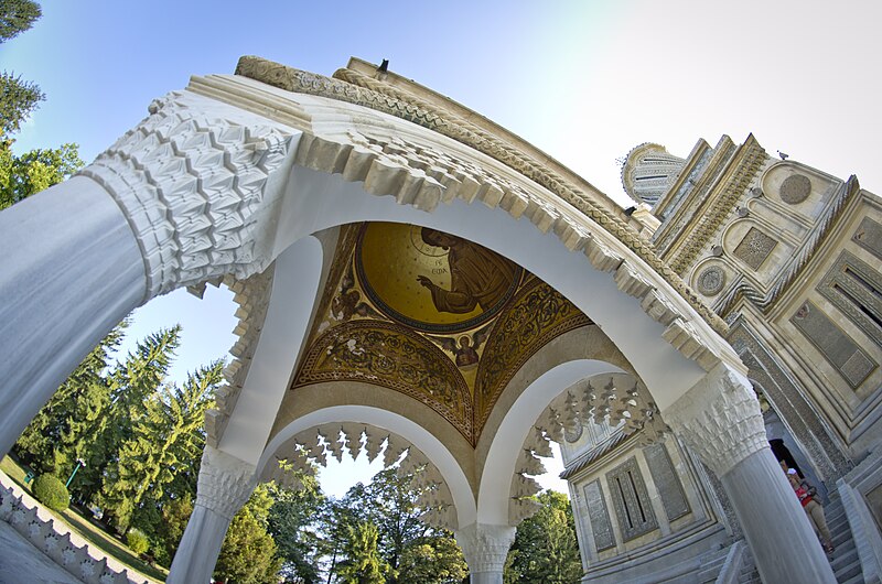 Curtea de Argeș Monastery