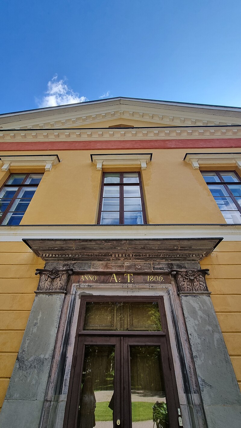 Wiurila Manor