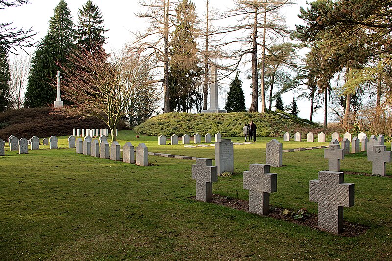 St Symphorien Military Cemetery