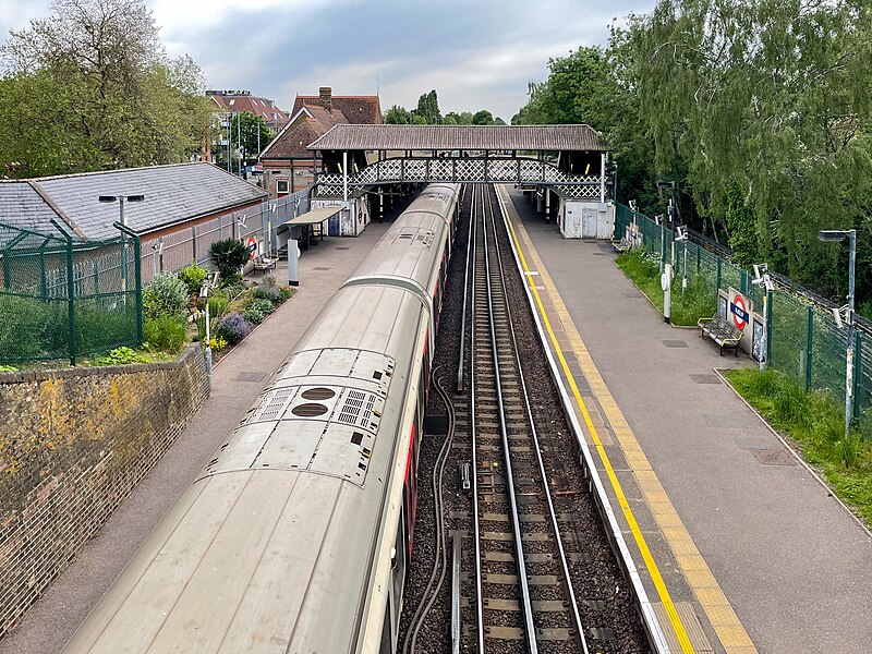 Ruislip Tube Station