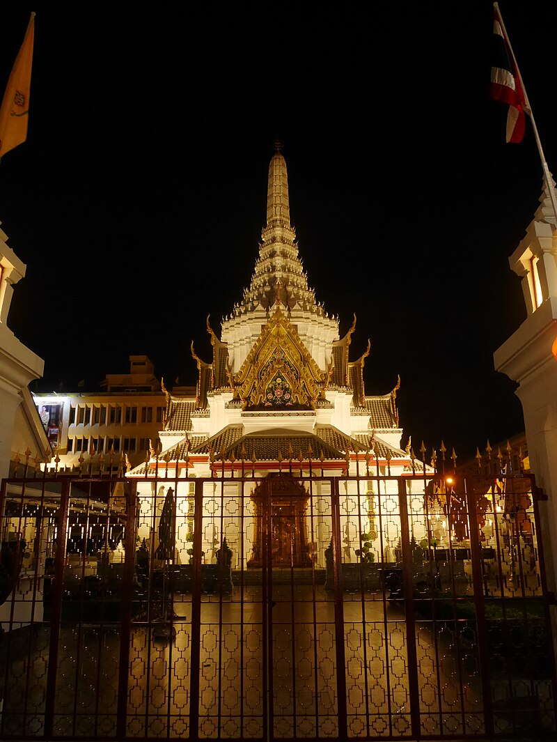 Bangkok city pillar shrine