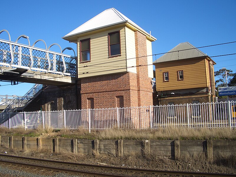 Homebush railway station