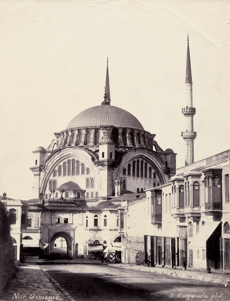 Nuruosmaniye Mosque