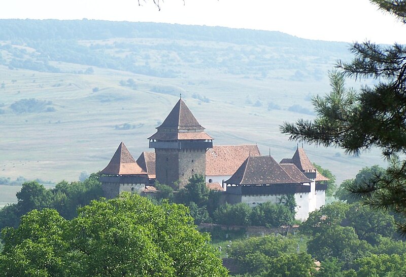 Viscri fortified church