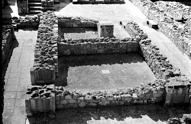 Knossos
