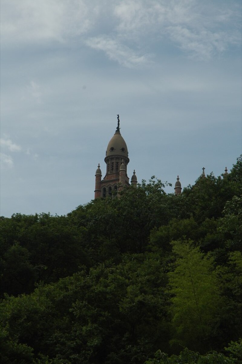 Sheshan Basilica