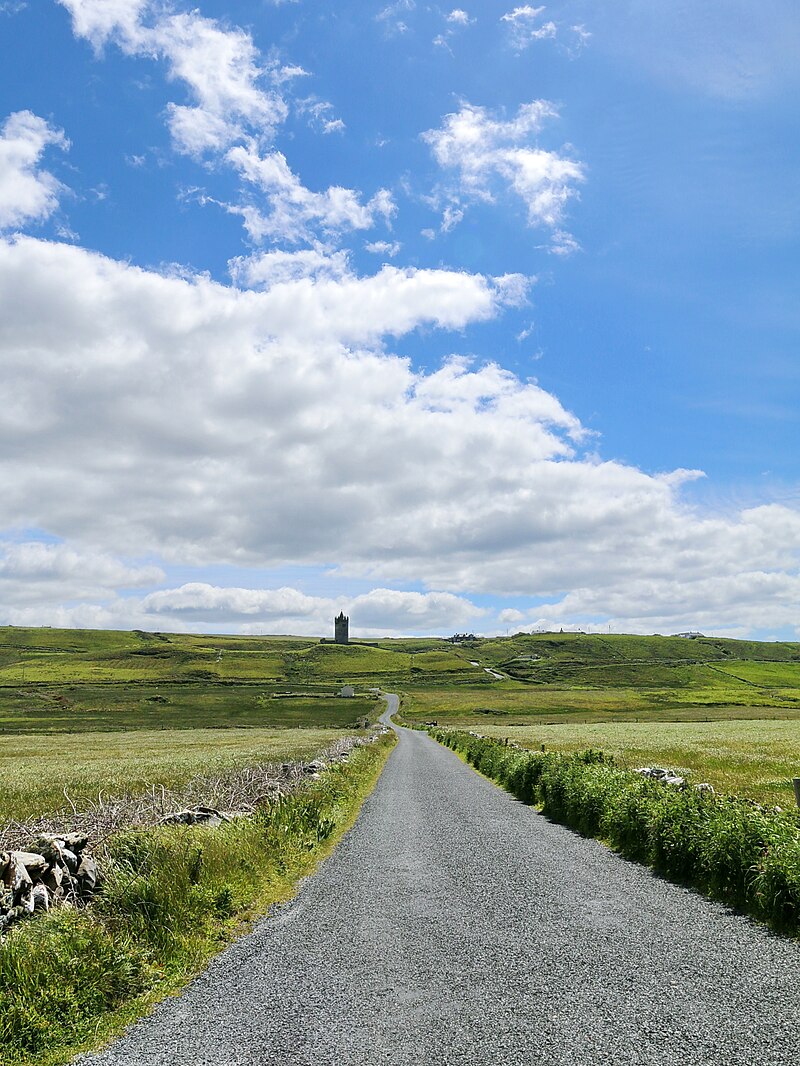 Doonagore Castle