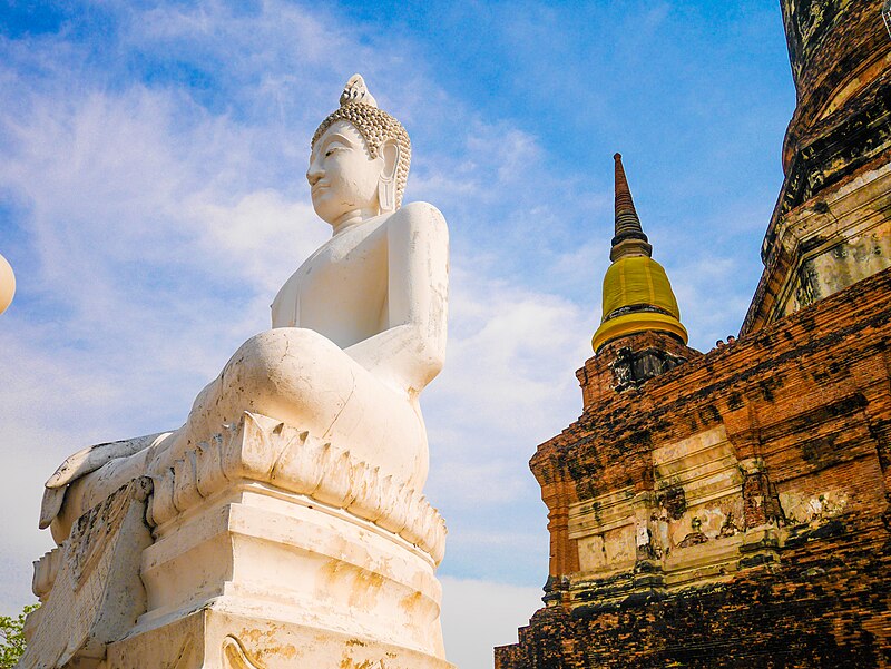 Wat Yai Chai Mongkhon