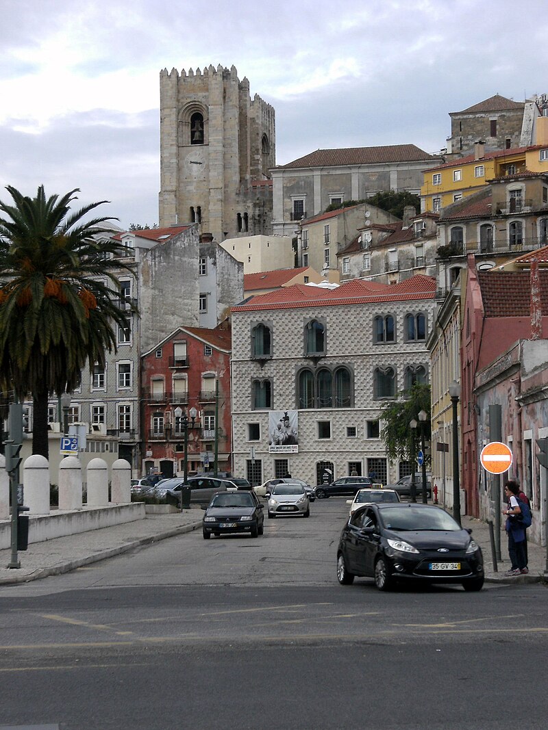 Casa dos Bicos