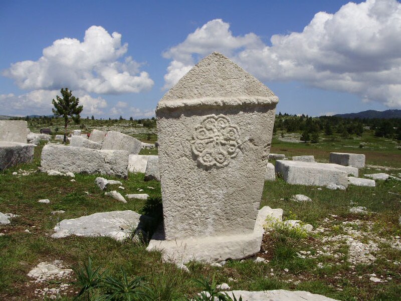 Dugopolje necropolis