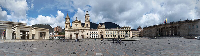 Plaza de Bolívar