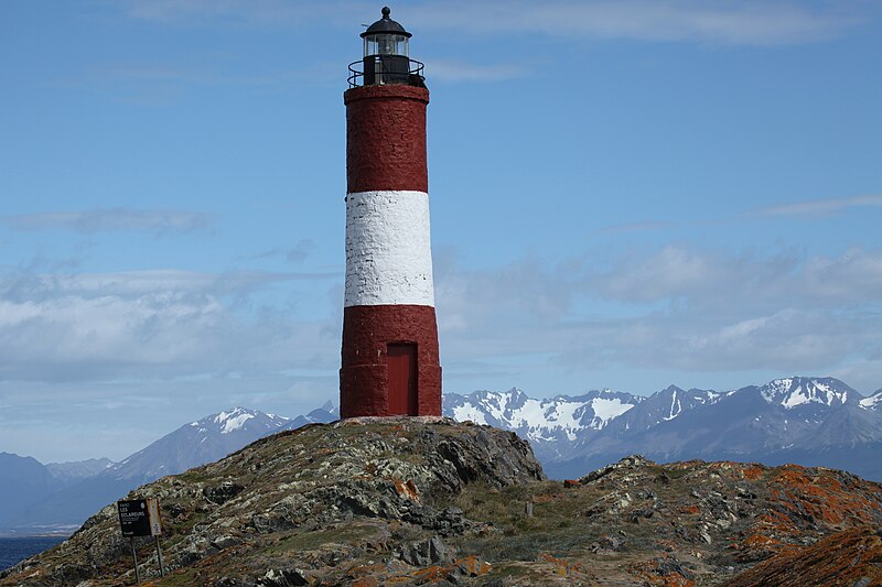 Les Eclaireurs Lighthouse