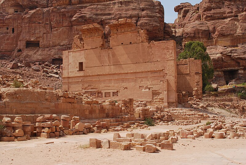Qasr al-Bint