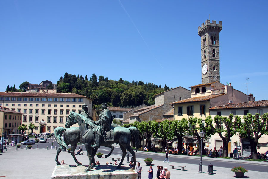 Piazza Mino da Fiesole