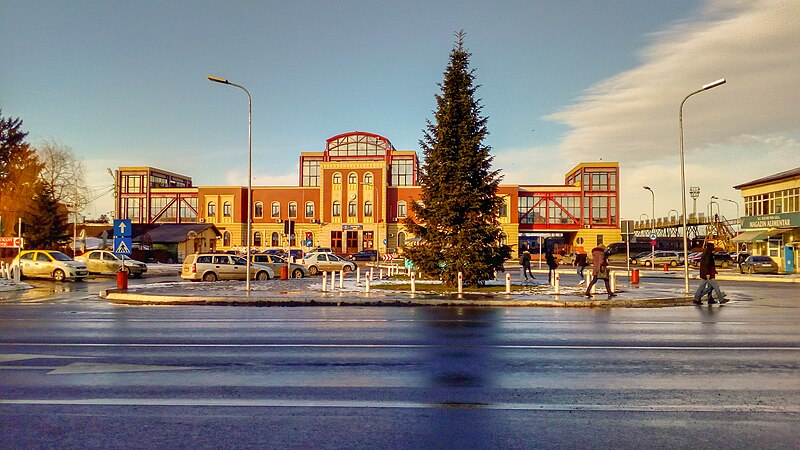 Fetești railway station