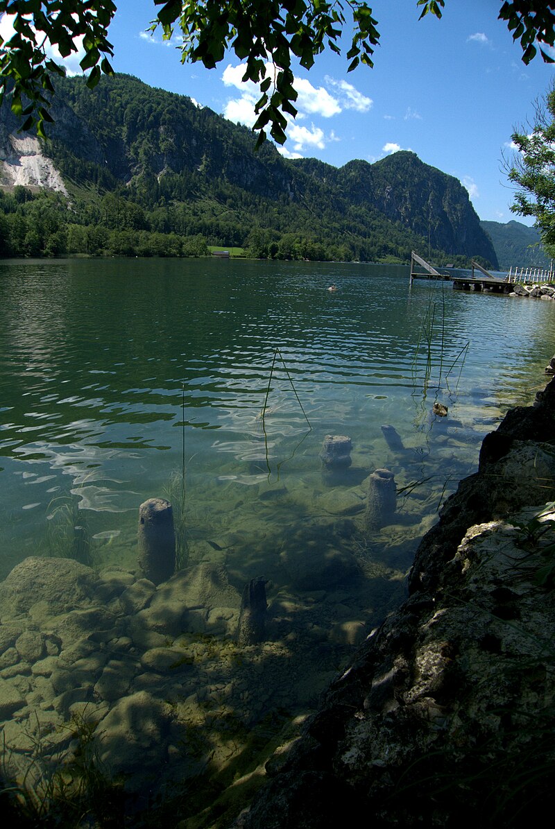 prehistoric pile dwellings around the Alps