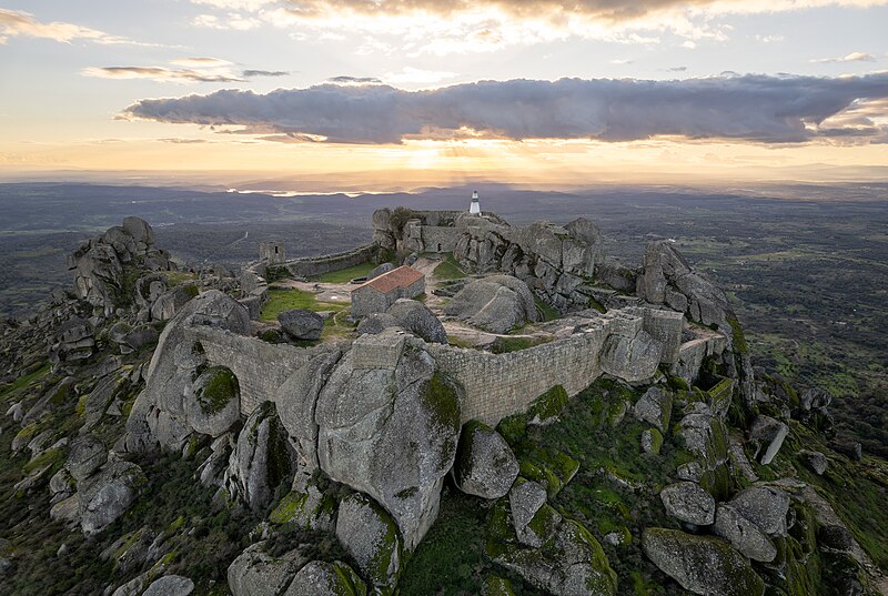 Castle of Monsanto