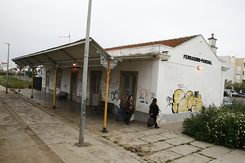 Ferragudo railway station