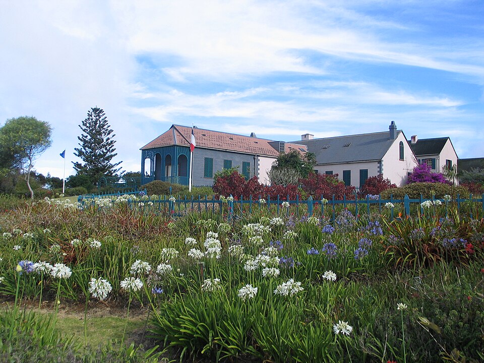 Longwood House