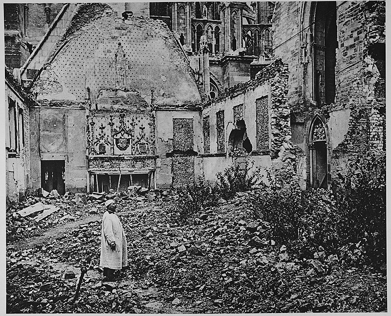 Palace of Tau