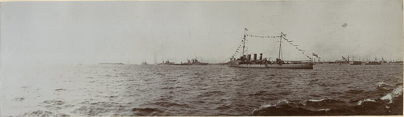HMS Queen Mary