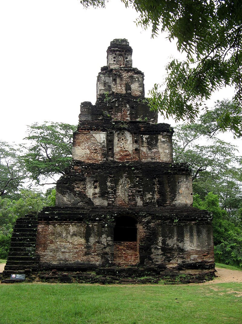 Satmahal Prasada