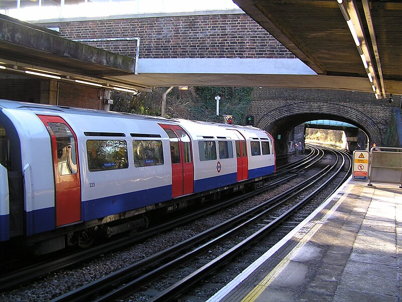 Osterley tube station