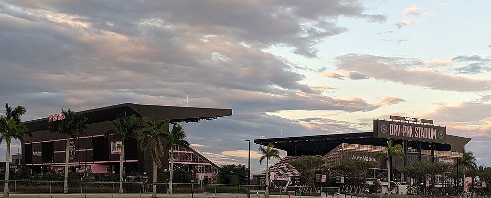DRV PNK Stadium