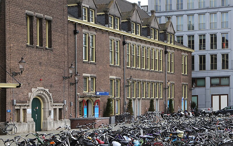 Maastricht railway station