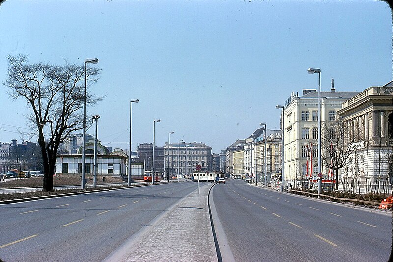 Karlsplatz