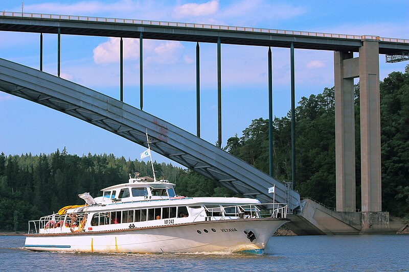 Žďákov Bridge