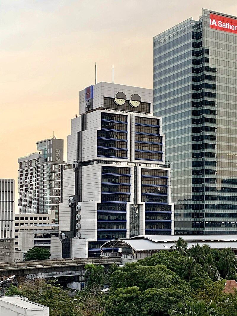 Robot Building