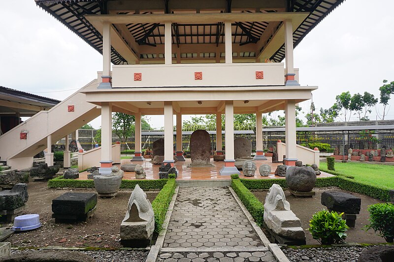 Trowulan Museum