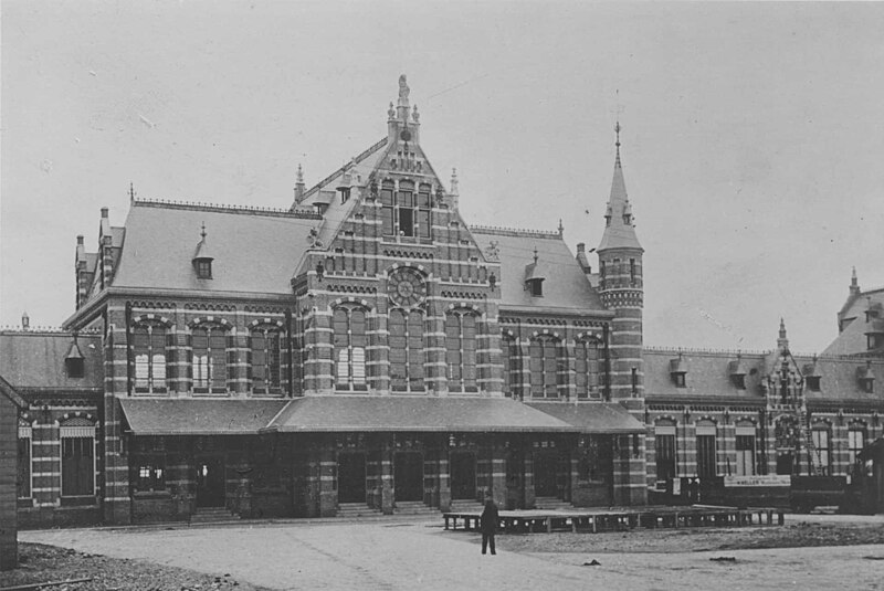 Nijmegen railway station