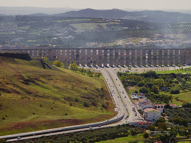 Amoreira Aqueduct