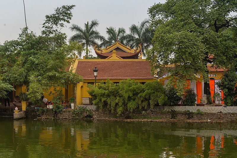Trấn Quốc Pagoda