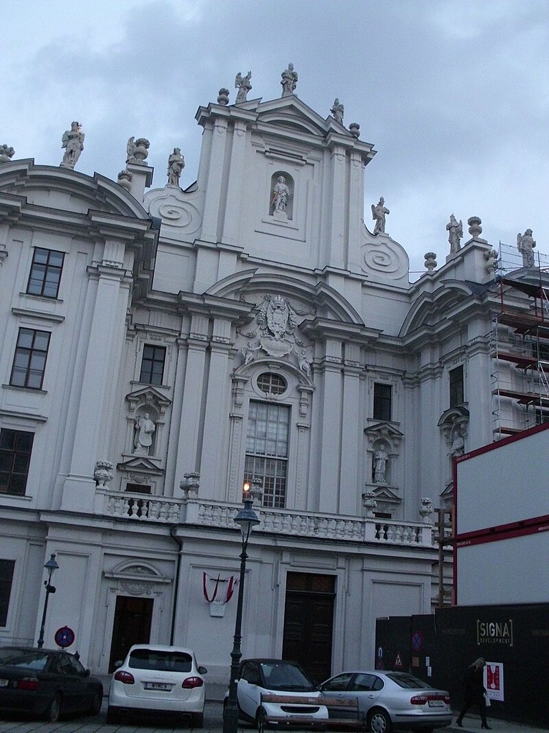 Kirche am Hof