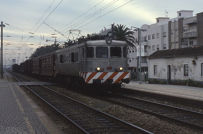 Espinho railway station